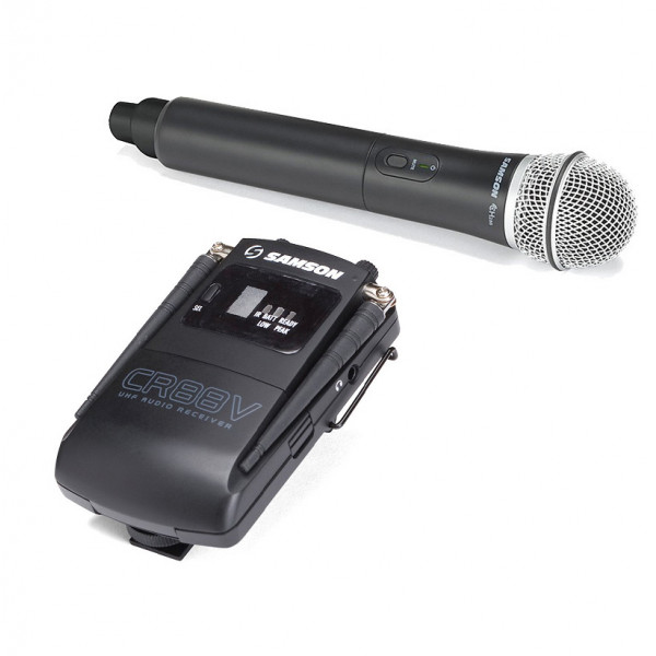SAMSON Concert 88 with handheld Q8 microphone